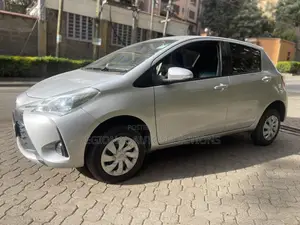 Toyota Vitz 2019 Gray