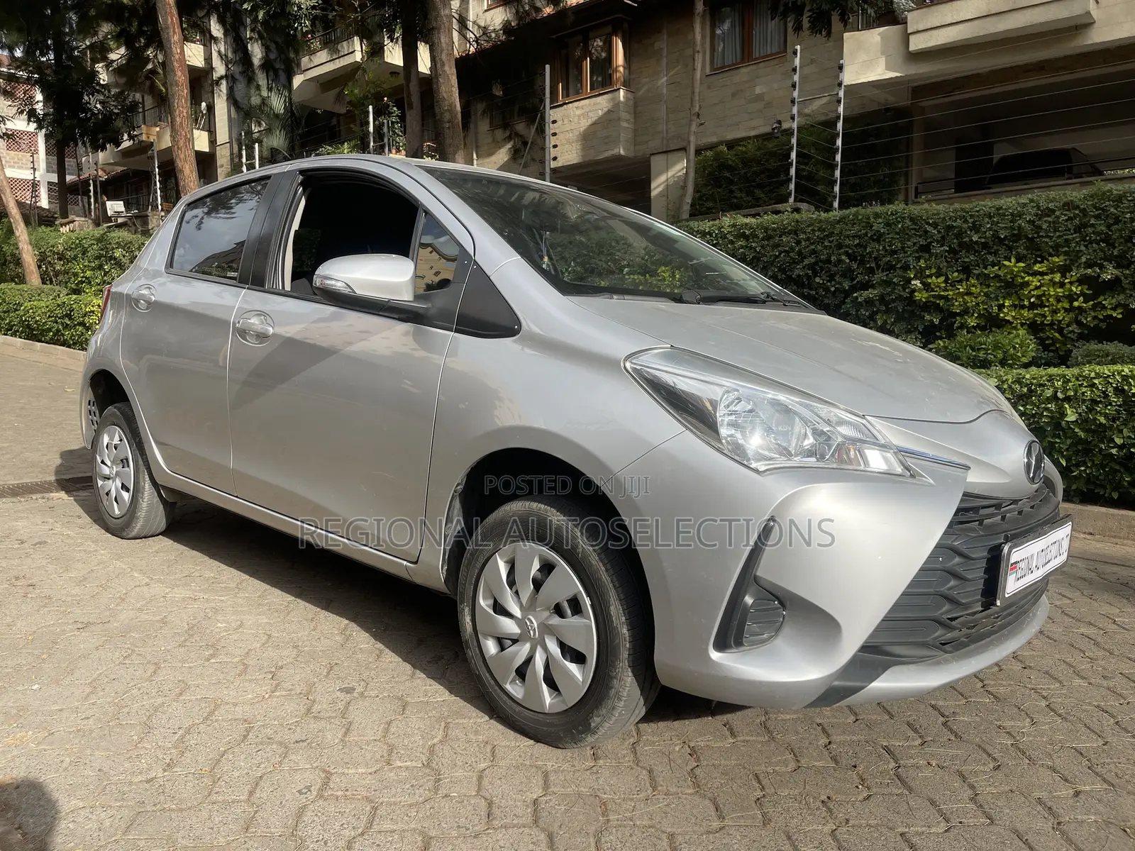 Toyota Vitz 2019 Gray