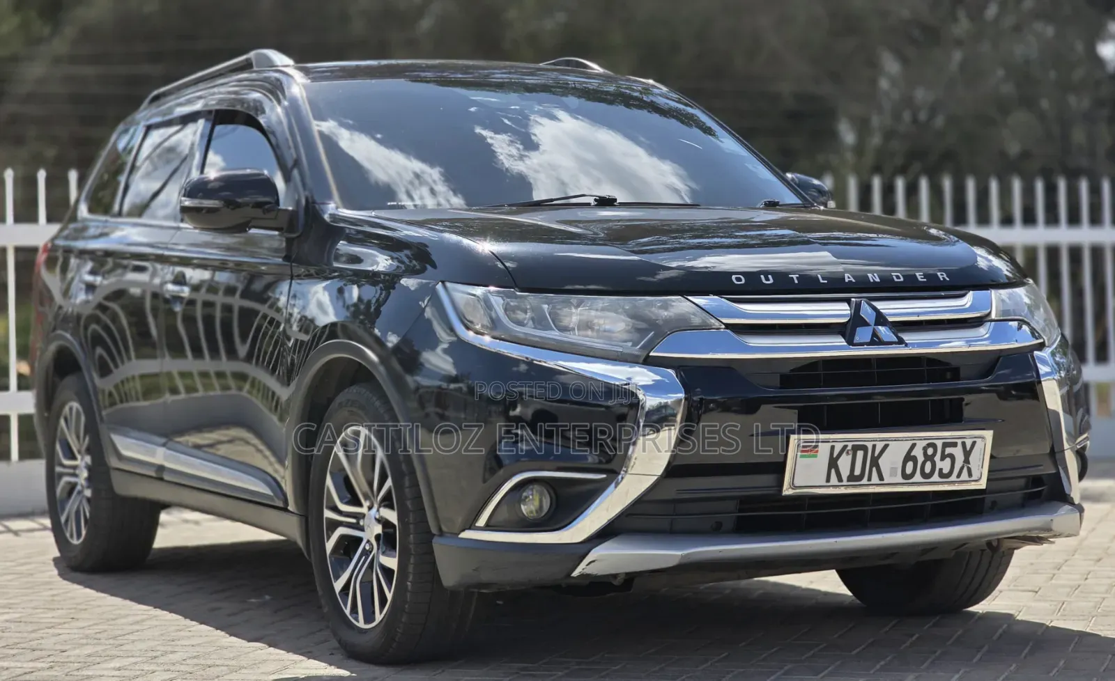 Mitsubishi Outlander 2.4 PHEV AWD 2015 Black