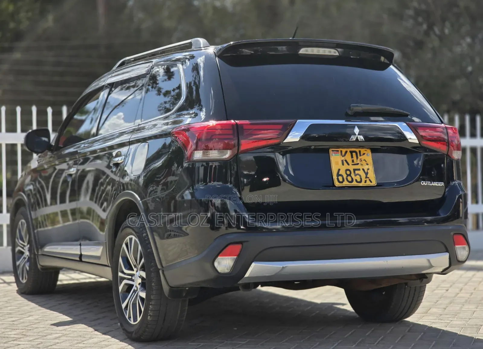 Mitsubishi Outlander 2.4 PHEV AWD 2015 Black