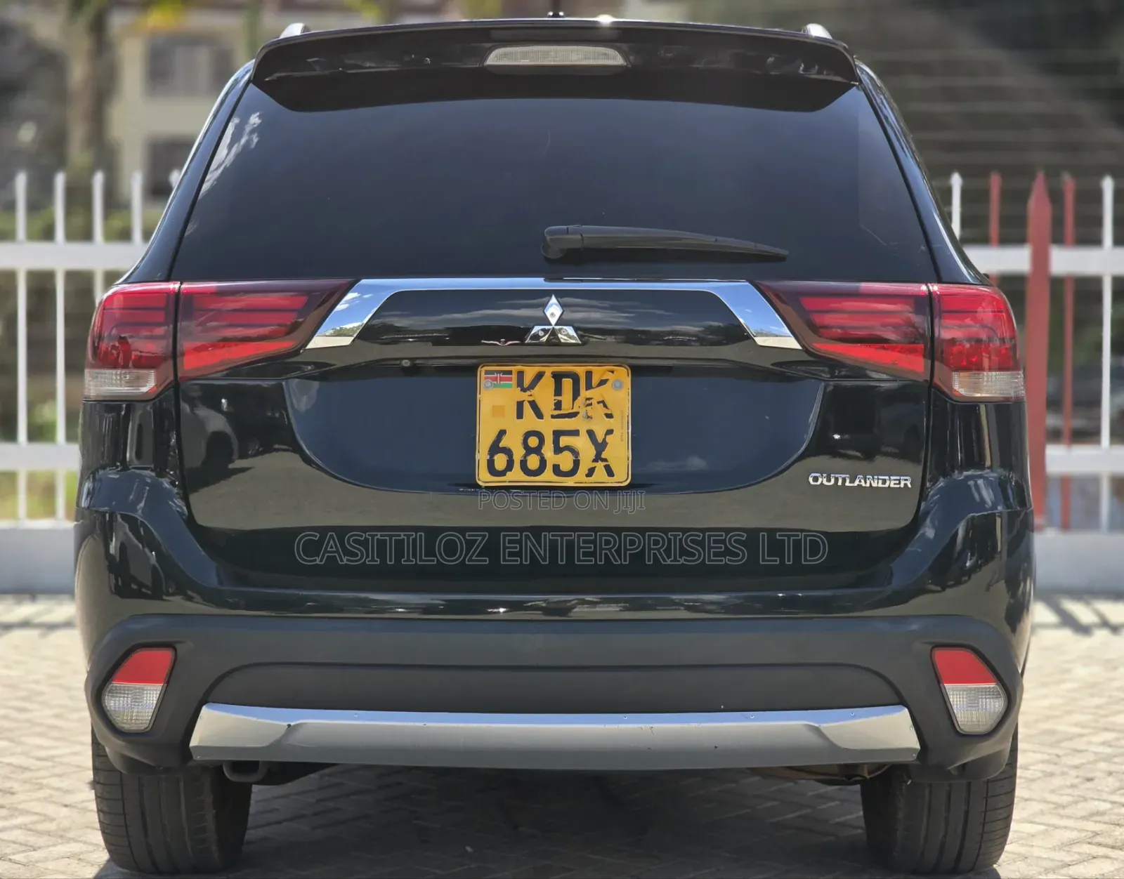 Mitsubishi Outlander 2.4 PHEV AWD 2015 Black