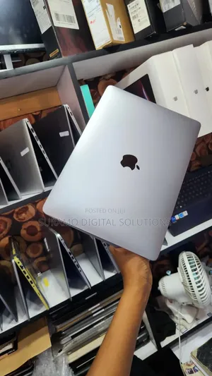 Laptop Apple MacBook Air 8GB Apple M1 SSD 256GB