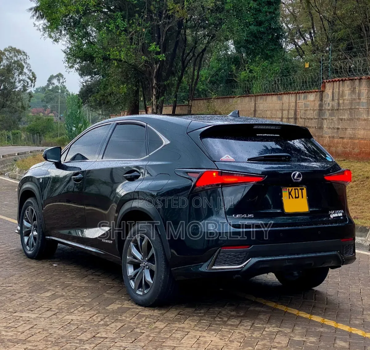 Lexus NX 300h AWD 2018 Black