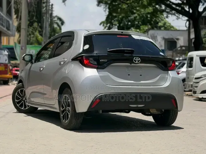 Toyota Yaris 2020 Teal