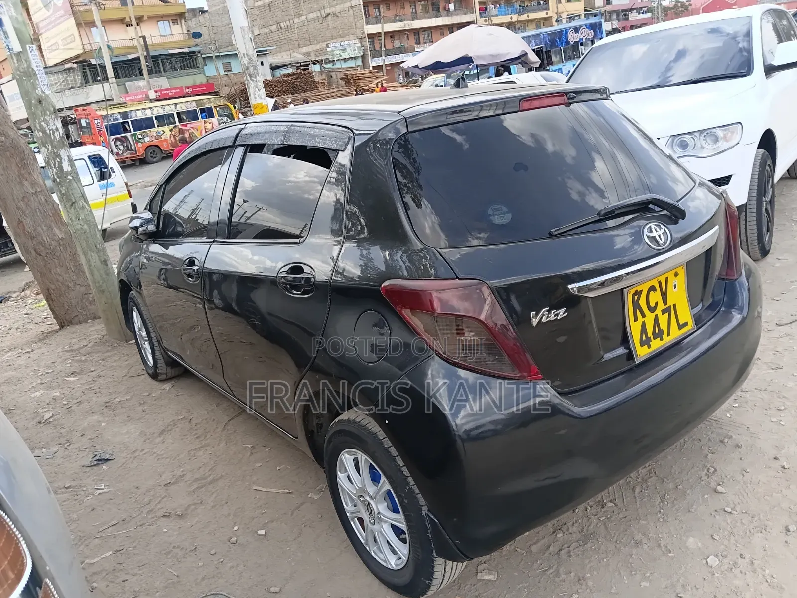 Toyota Vitz 2009 Black