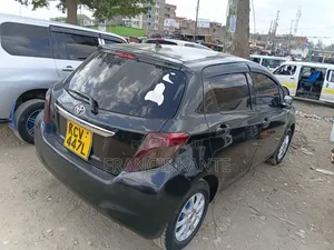 Toyota Vitz 2009 Black