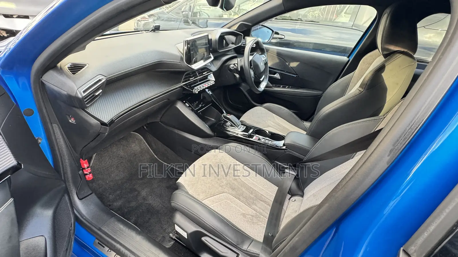 Peugeot 208 2021 Blue