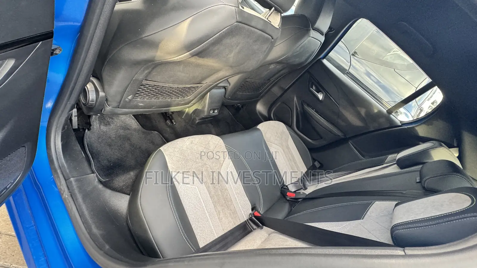 Peugeot 208 2021 Blue