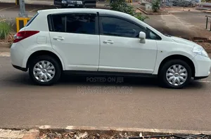 Nissan Tiida 2011 White