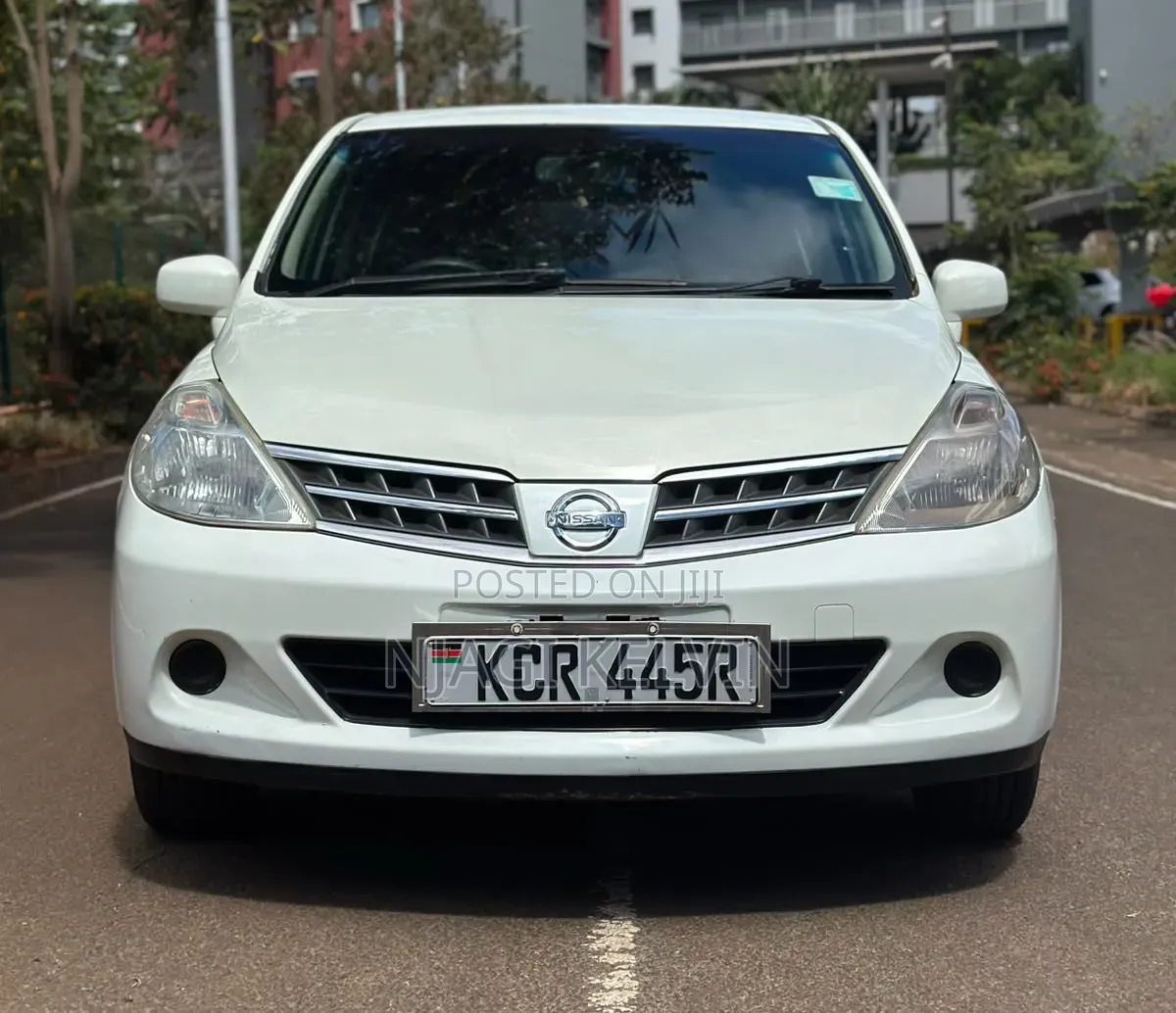 Nissan Tiida 2011 White
