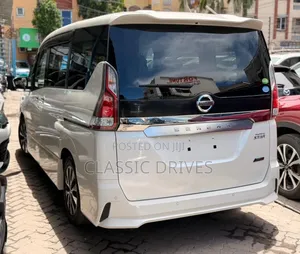 Nissan Serena 2019 White