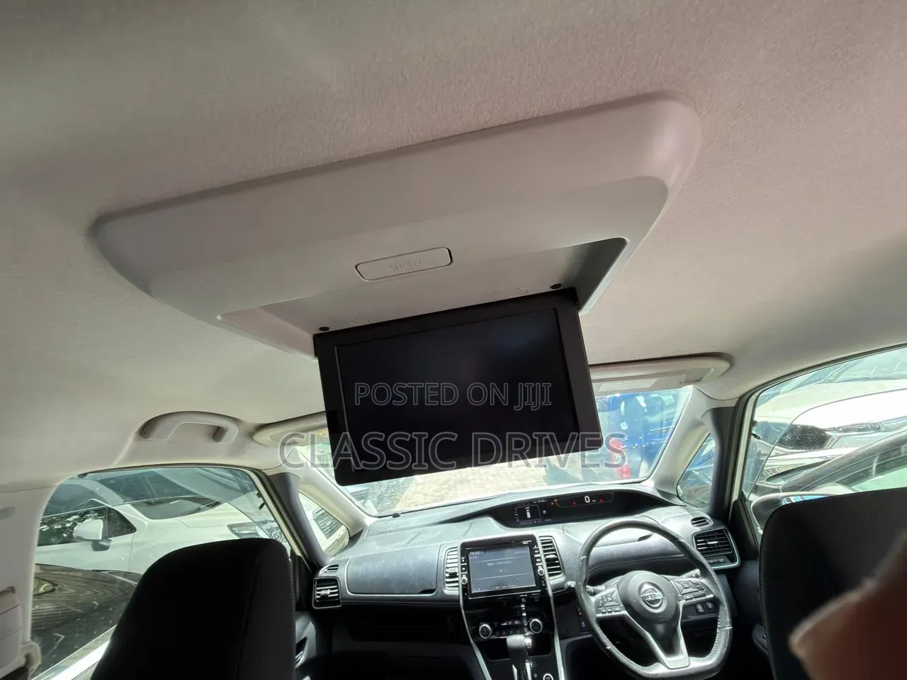 Nissan Serena 2019 White