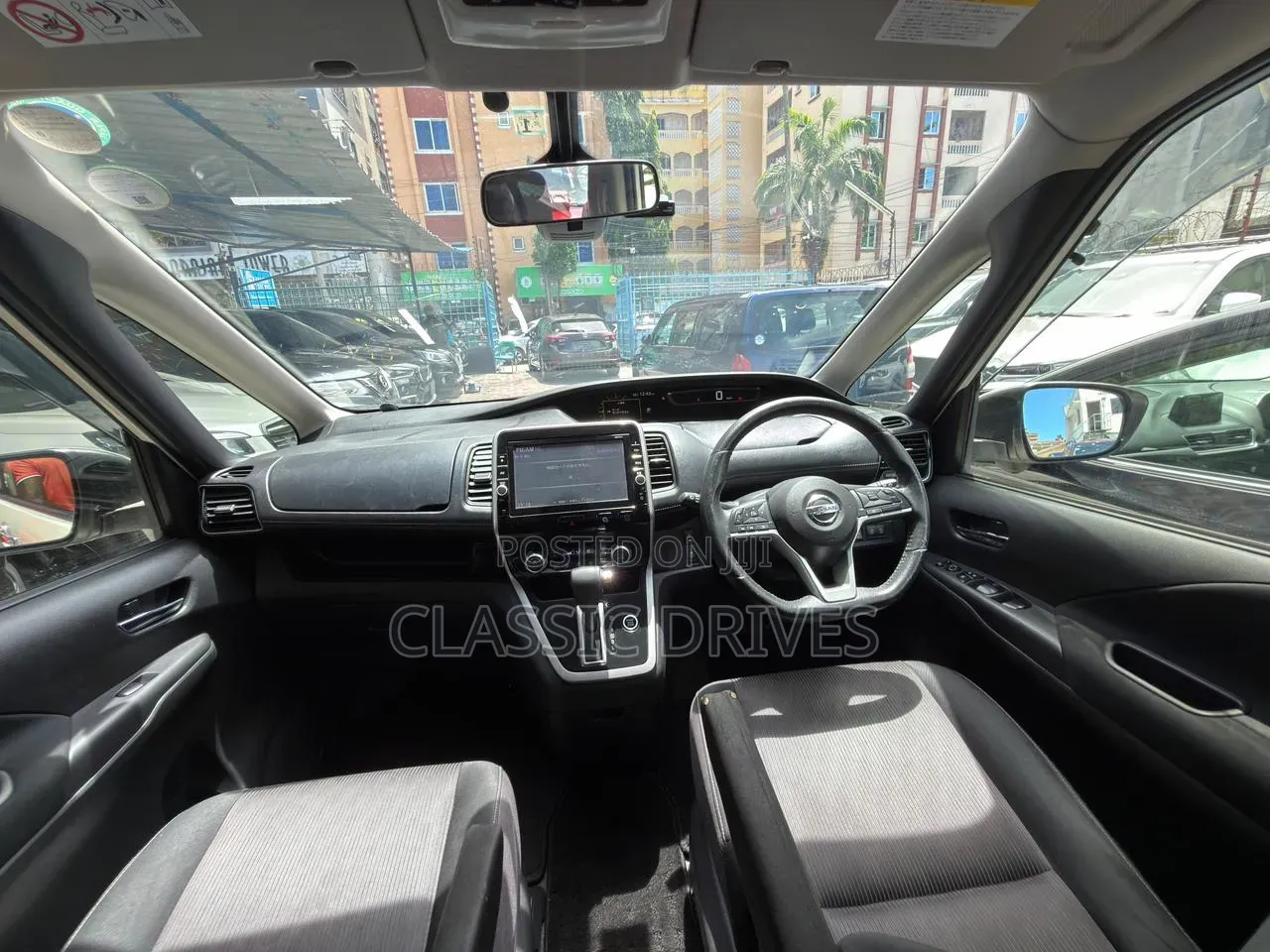 Nissan Serena 2019 White