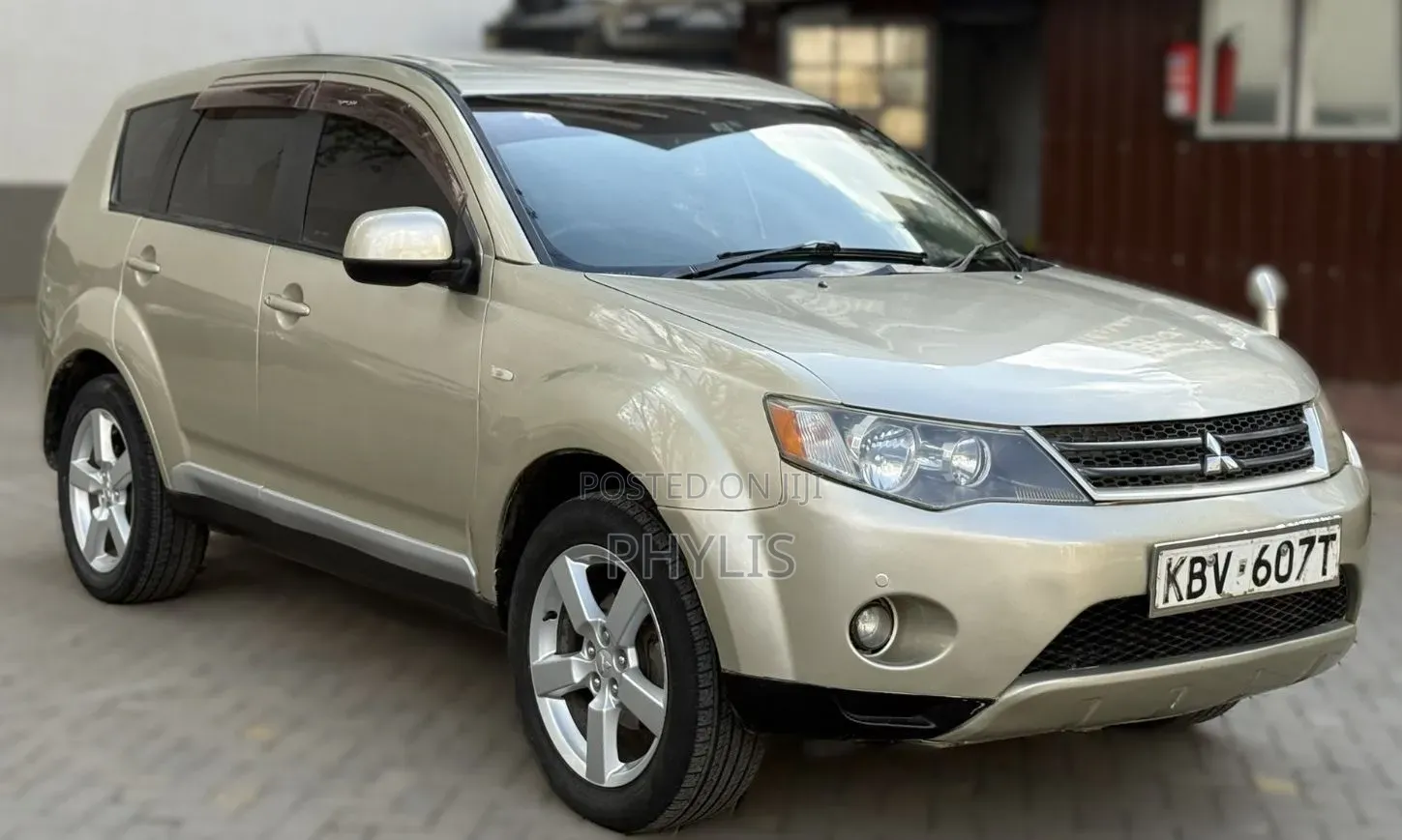 Mitsubishi Outlander 2006 Gold