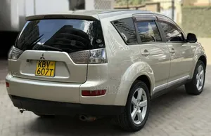 Mitsubishi Outlander 2006 Gold
