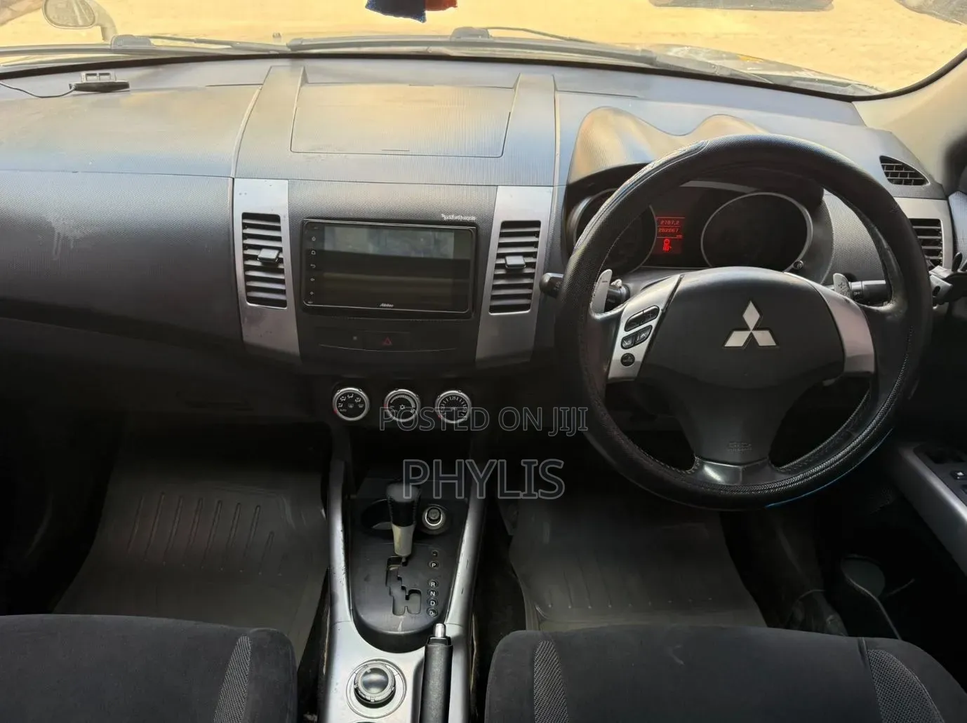 Mitsubishi Outlander 2006 Gold