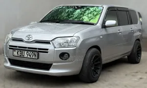 Toyota Succeed 2018 Silver