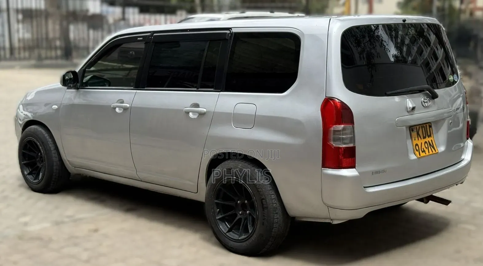 Toyota Succeed 2018 Silver