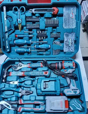 Total 166pcs Cordless Toolset 
66Nm Cordless Drill