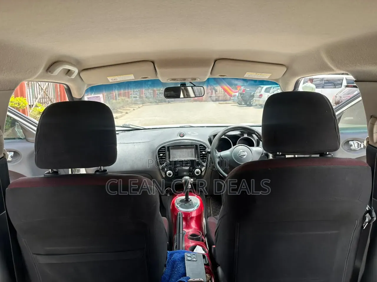 Nissan Juke 2011 White