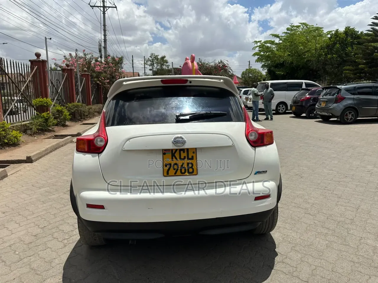 Nissan Juke 2011 White