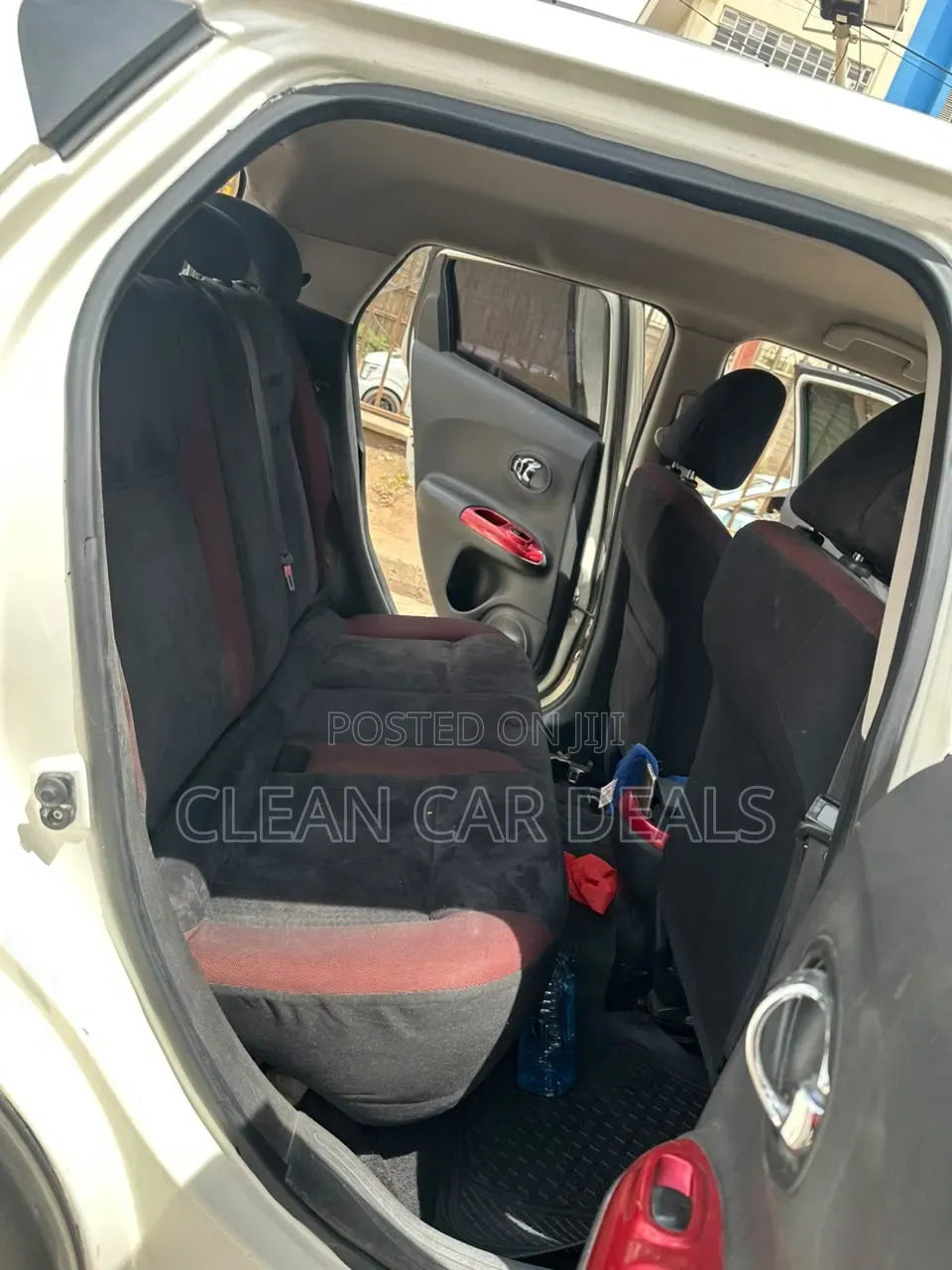 Nissan Juke 2011 White