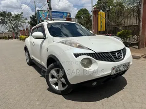 Nissan Juke 2011 White