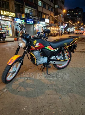 Honda CB 2022 Red