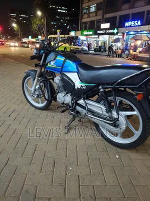 Honda CB 2022 Blue