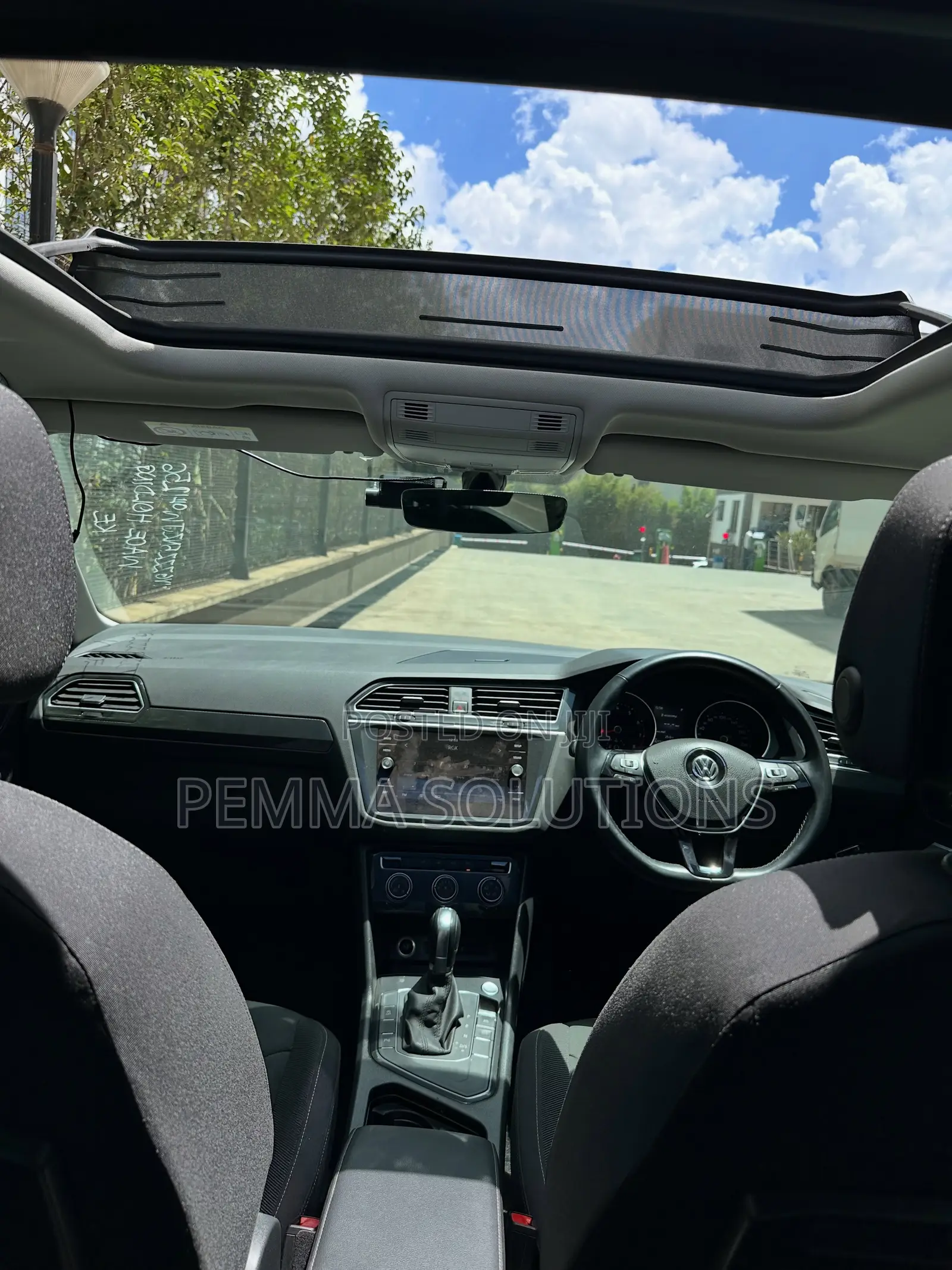 Volkswagen Tiguan 2018 Gray