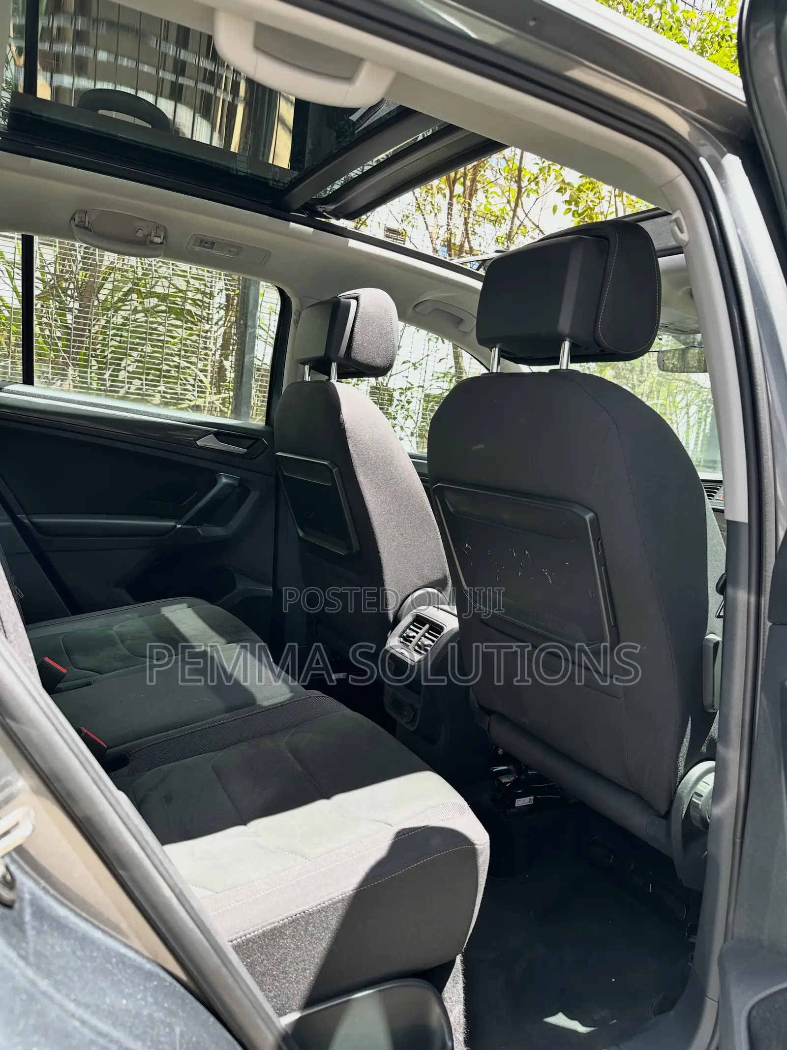 Volkswagen Tiguan 2018 Gray