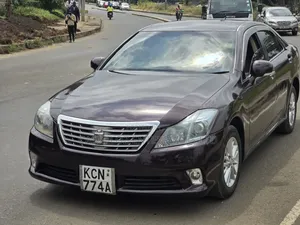 Toyota Crown 2010 Brown