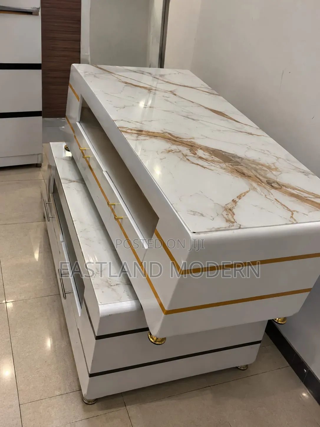 White Coffee Table With Top Marble Effect