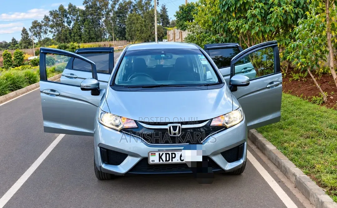 Honda Fit 2016 Beige