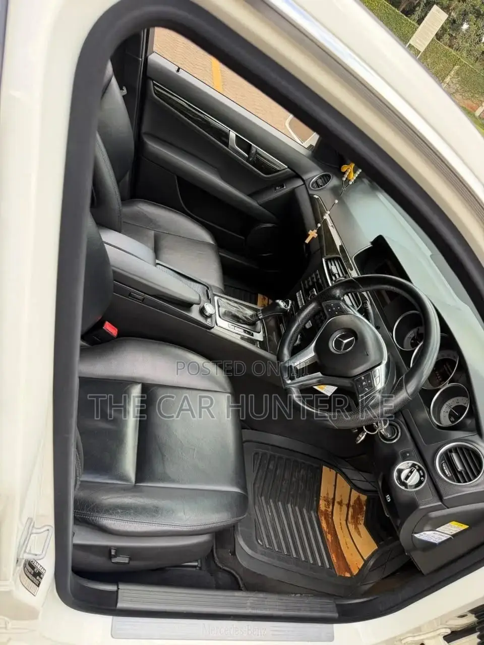 Mercedes-Benz C200 2012 White