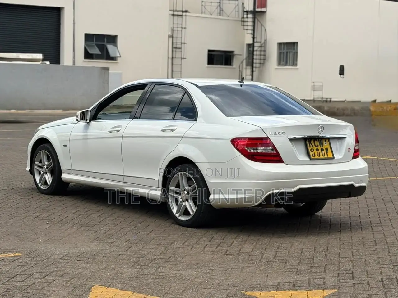 Mercedes-Benz C200 2012 White
