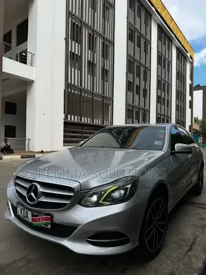 Mercedes-Benz E250 2013 Gray