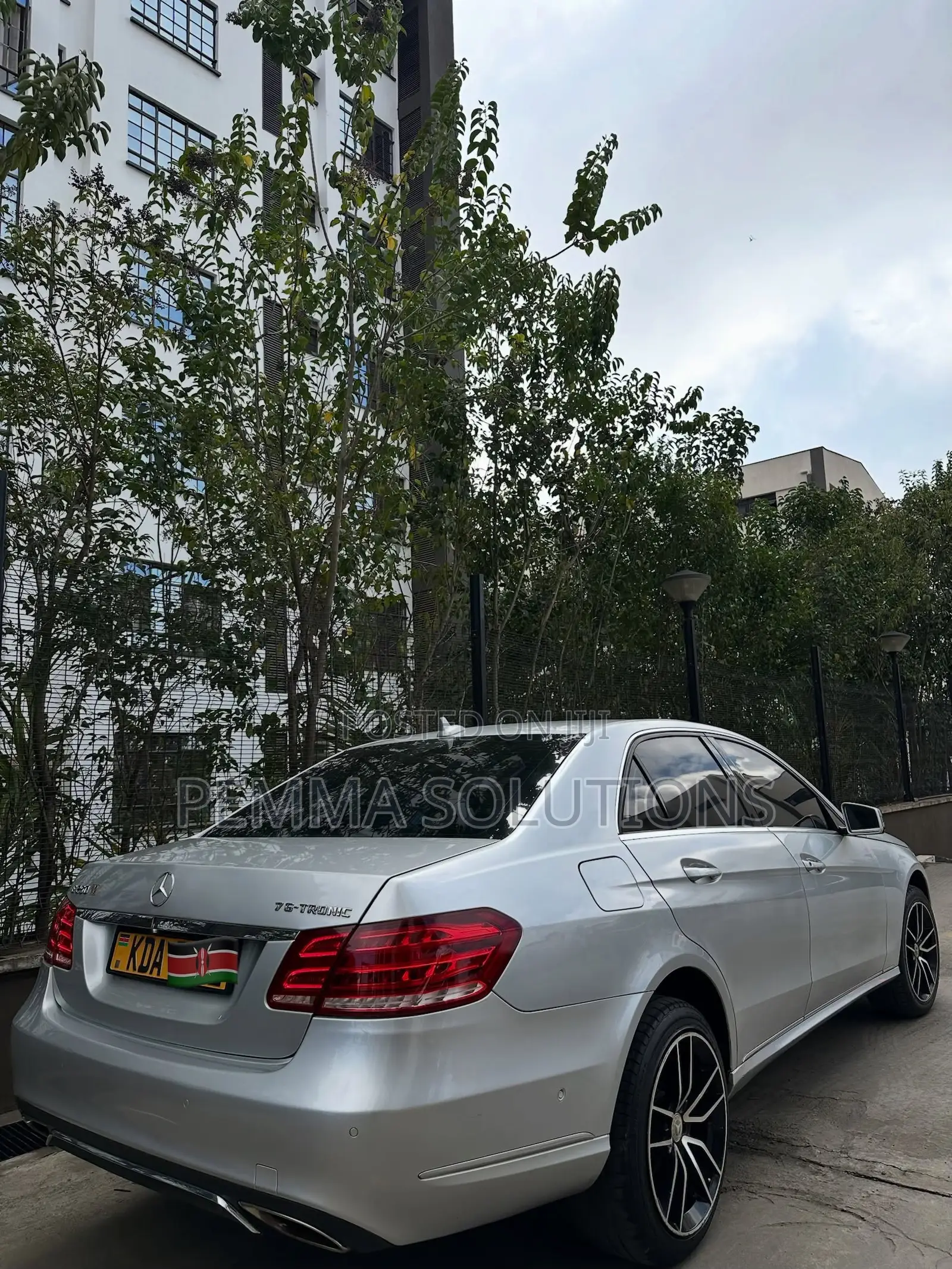 Mercedes-Benz E250 2013 Gray