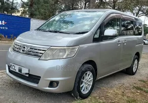 Nissan Serena 2009 Silver