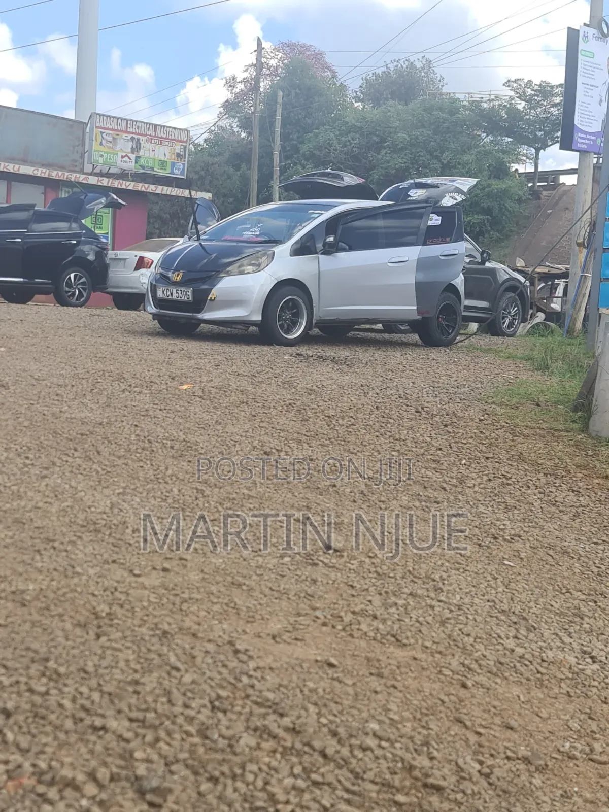 Honda Fit Automatic 2012 Silver