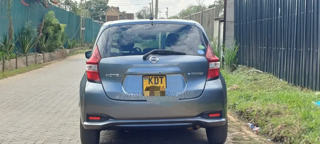Nissan Note 2018 Blue