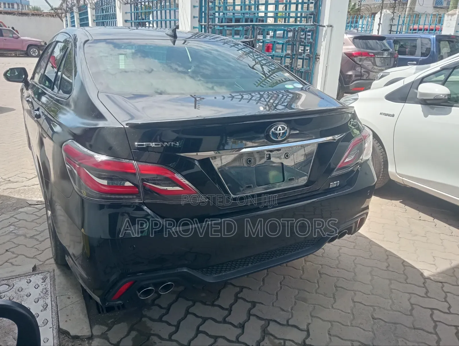 Toyota Crown 2019 Black