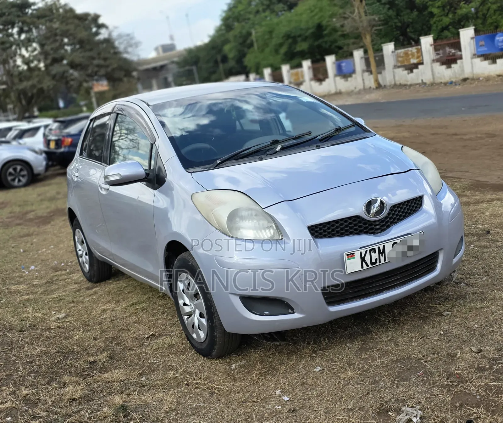 Toyota Vitz 2010 Pink