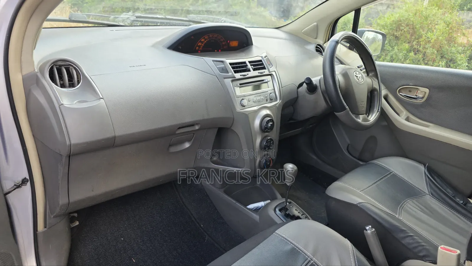Toyota Vitz 2010 Pink