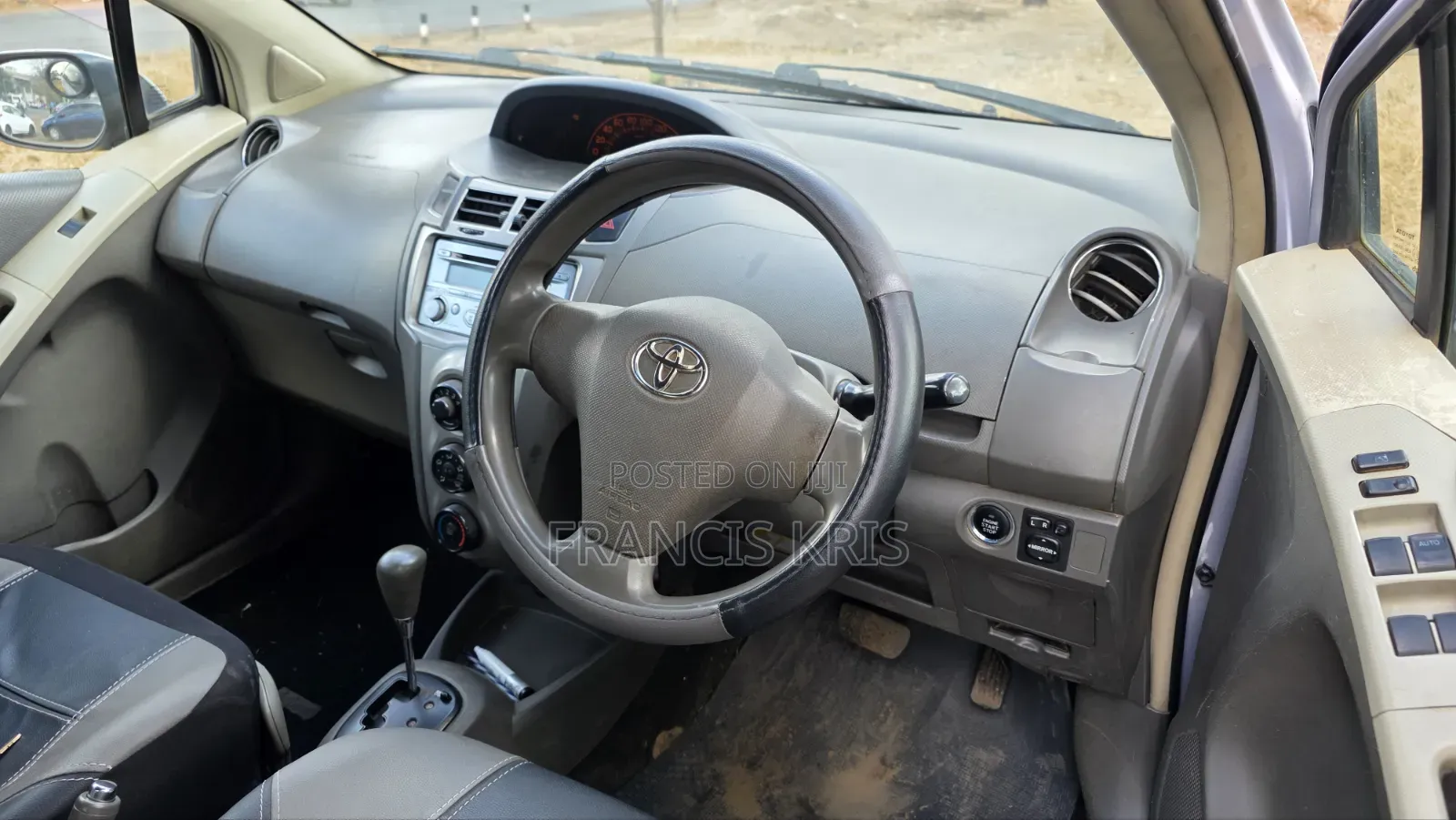 Toyota Vitz 2010 Pink