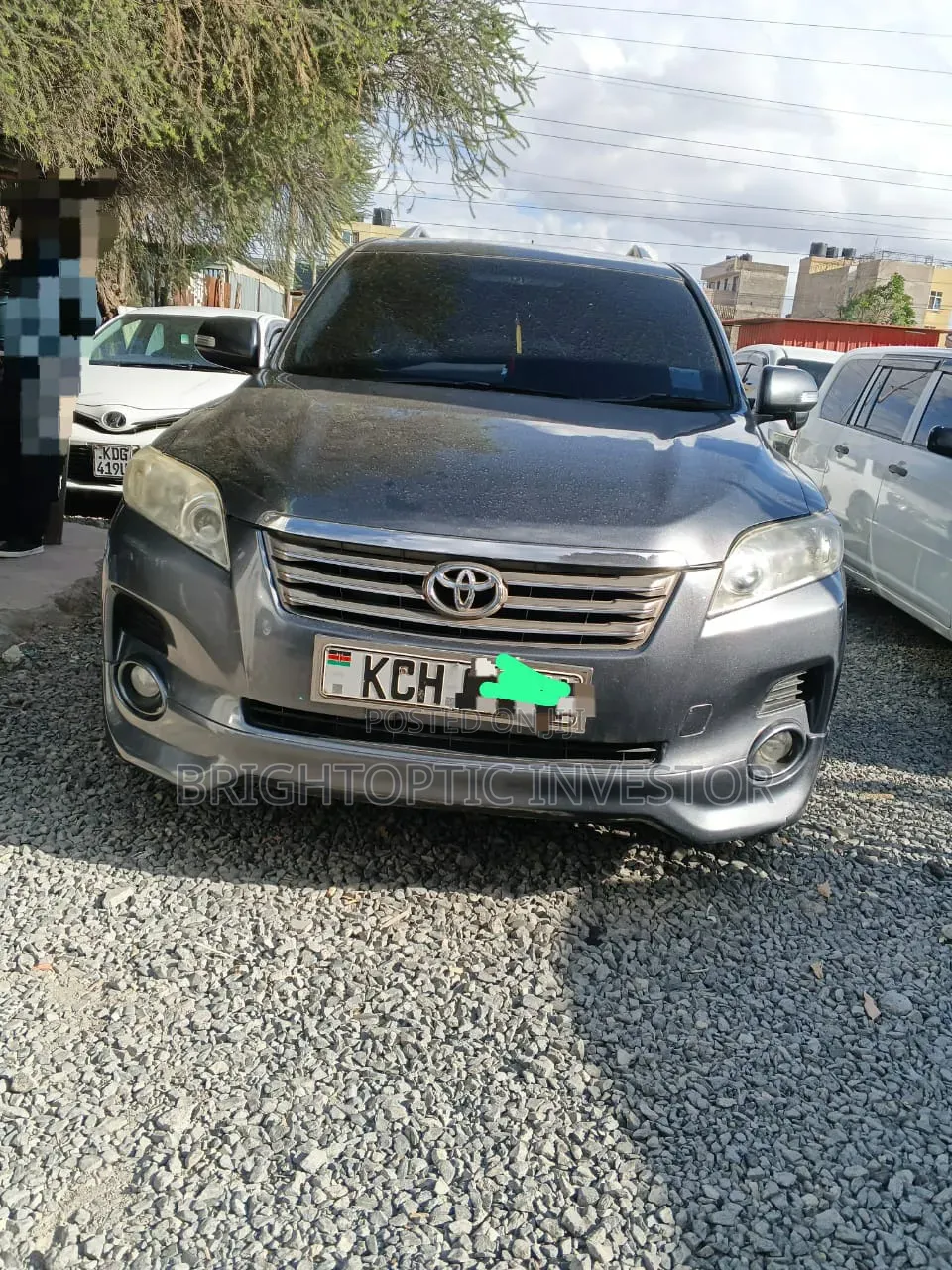 Toyota Vanguard 2011