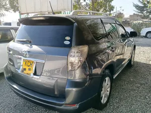 Toyota Vanguard 2011