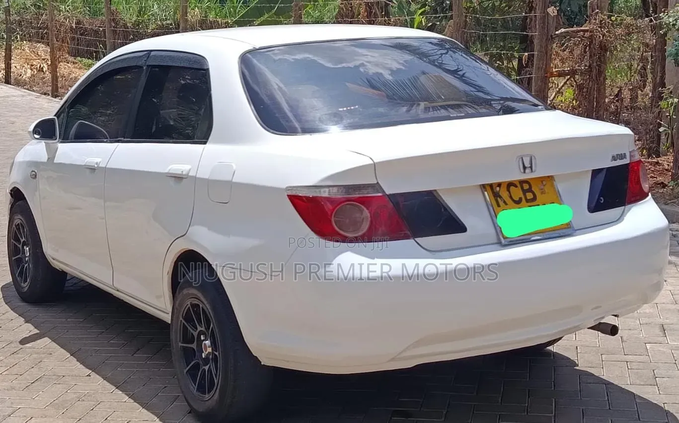 Honda Fit 2008 White