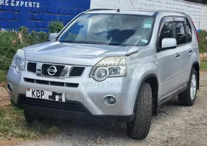 Nissan X-Trail 2012 Silver