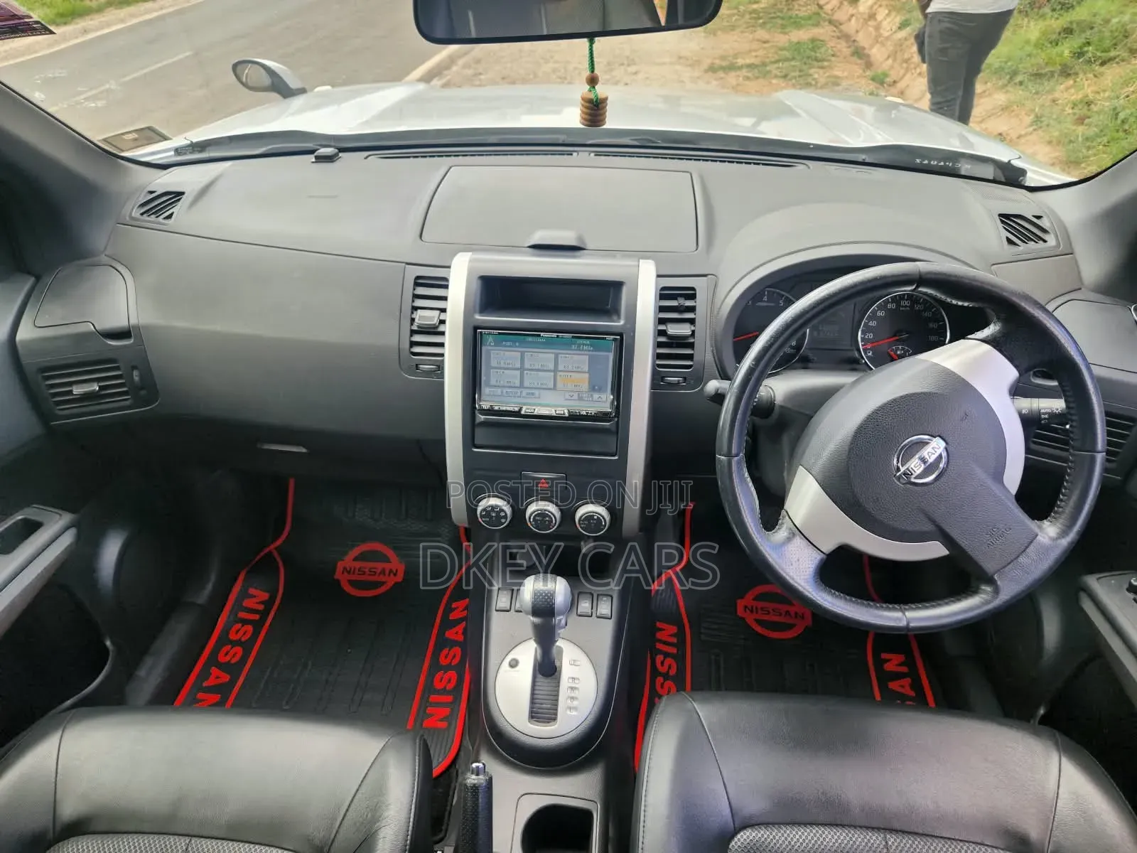 Nissan X-Trail 2012 Silver